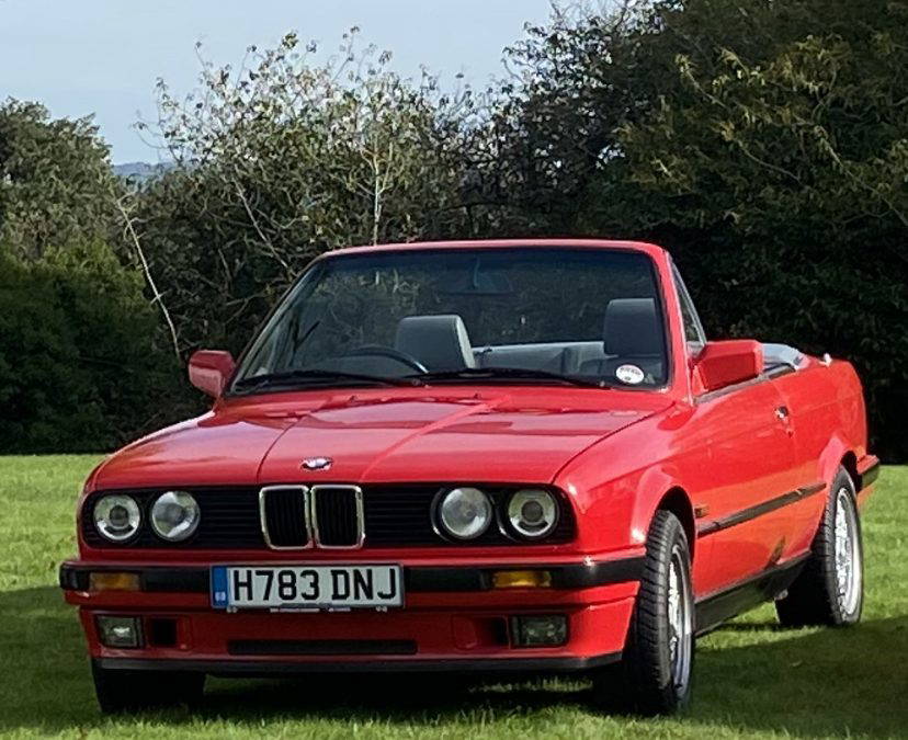 BMW 320 Convertible