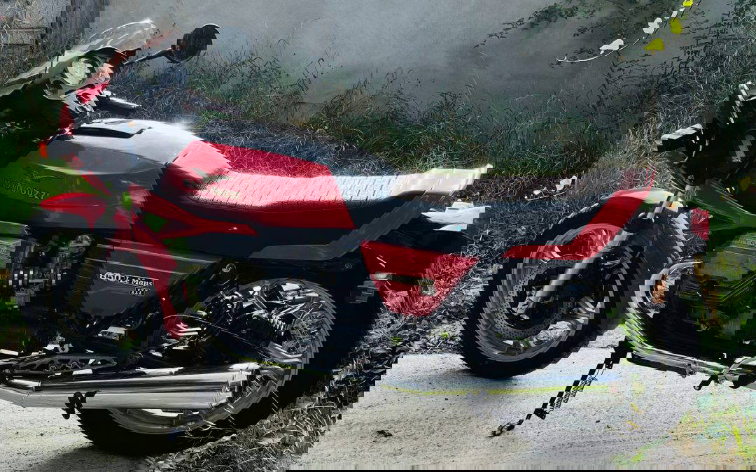 Moto Guzzi Le Mans  Mk111