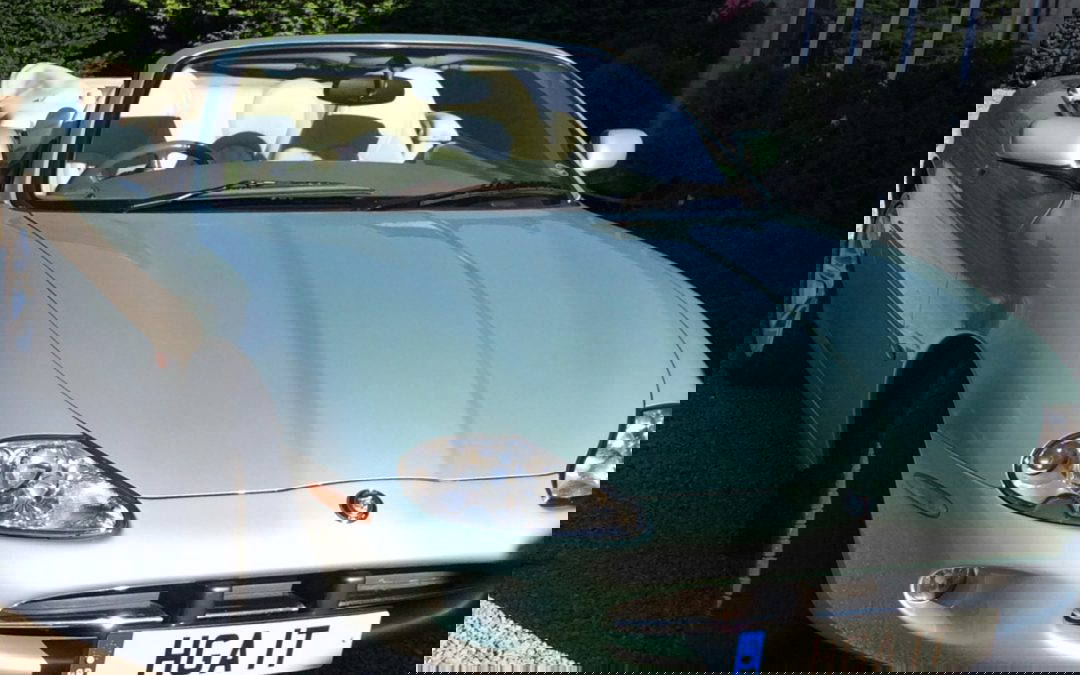 Jaguar XK8 convertible