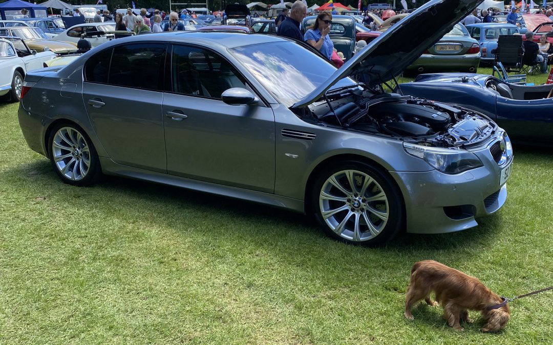 BMW E60 M5