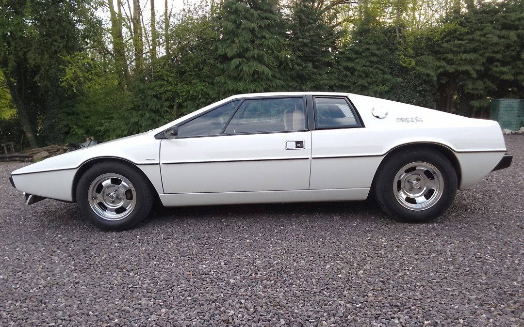 Lotus Esprit Series 1